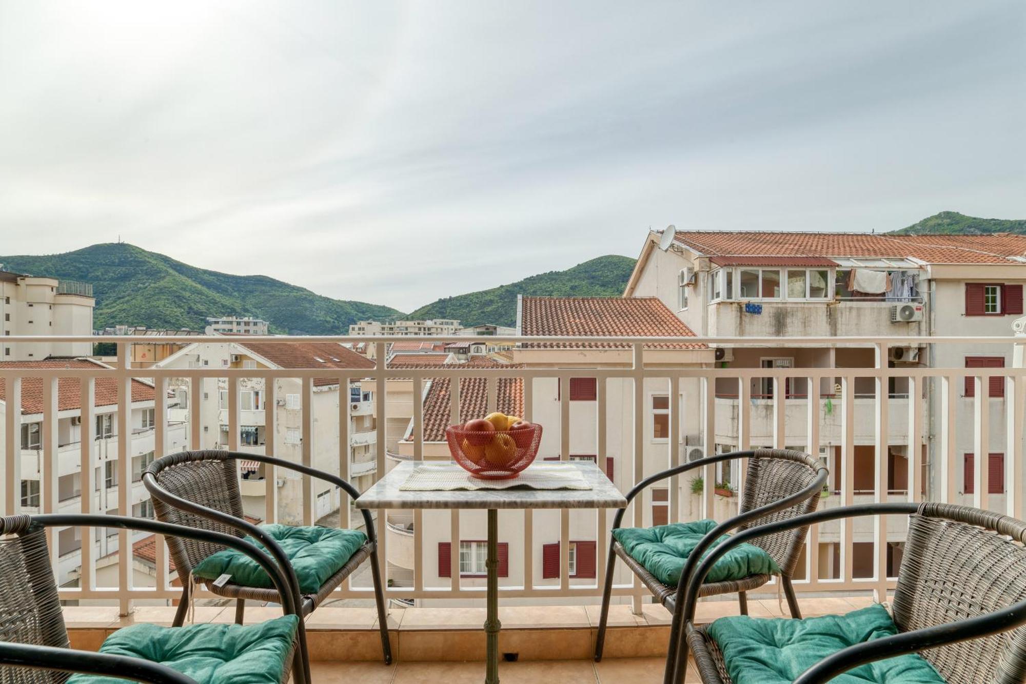 Comfort Apartment Near The Beach Budva Buitenkant foto