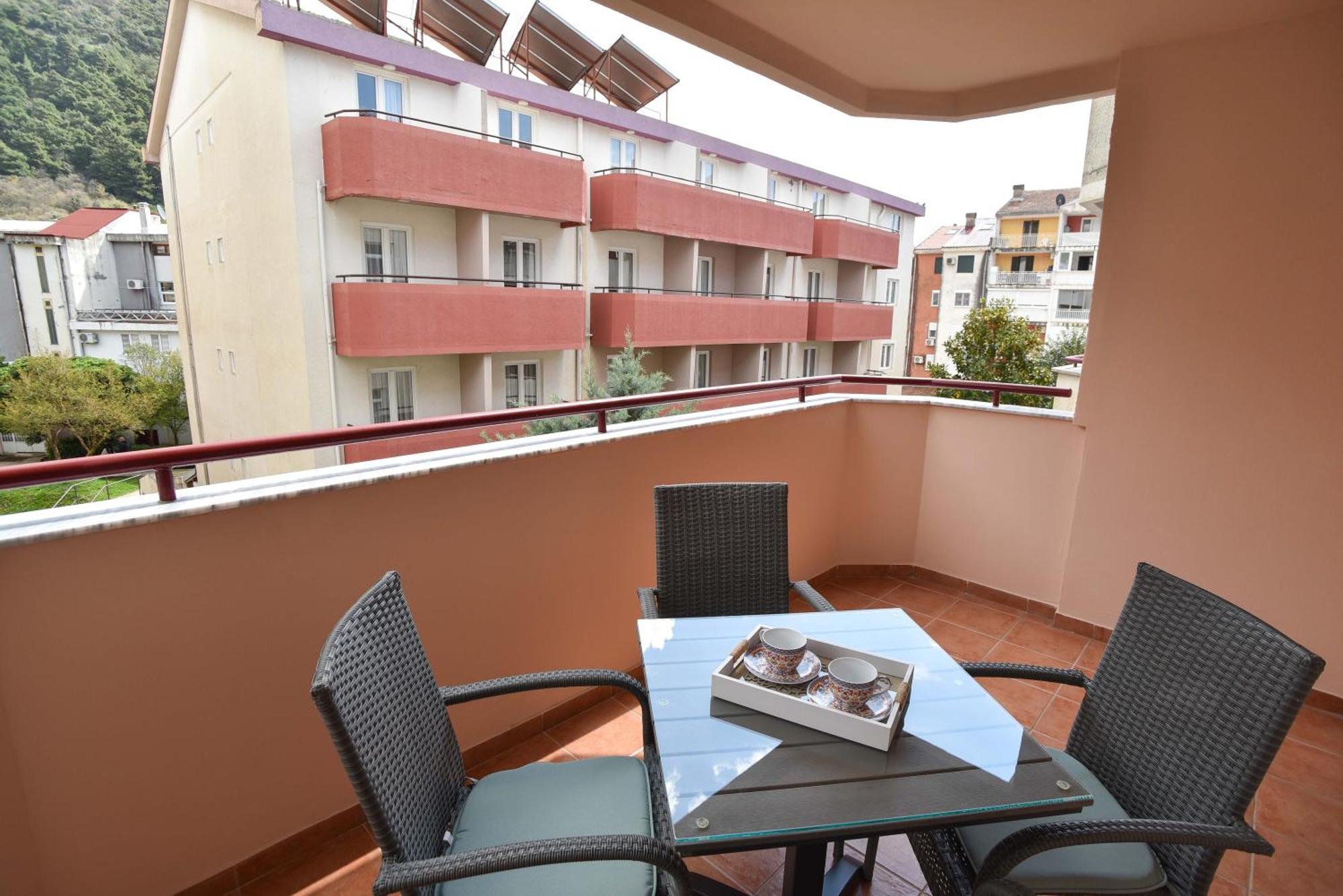 Comfort Apartment Near The Beach Budva Buitenkant foto
